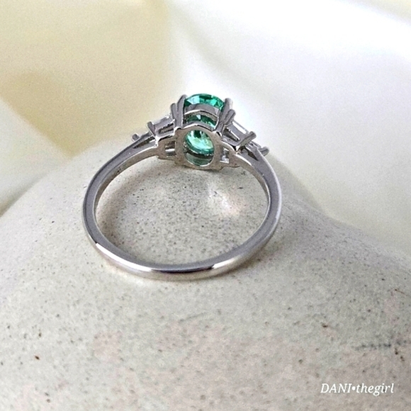 Sterling Silver White Gold Oval Mint Sapphire & Baguette CZ Diamond Side Stones - Picture 8 of 11